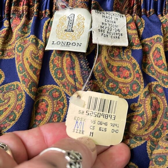 Vintage Dead stock Men’s  Victoria's Secret High Waist Blue and Orange Boxers - Picture 3 of 9